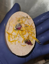 Load image into Gallery viewer, KEWCHIE/ YONI BAR