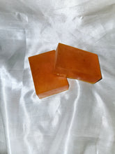 Load image into Gallery viewer, Turmeric Kojic Aloe Facial Bar