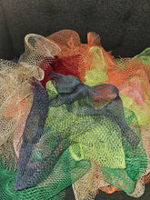 Load image into Gallery viewer, African Net Sponge "Sapo"
